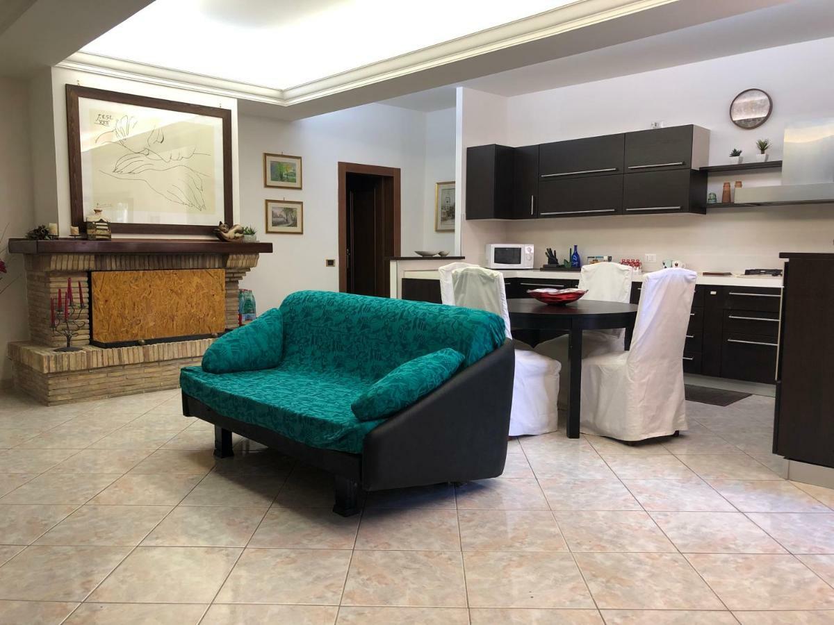 La Residenza Dei Papi Villa Papigno Eksteriør bilde